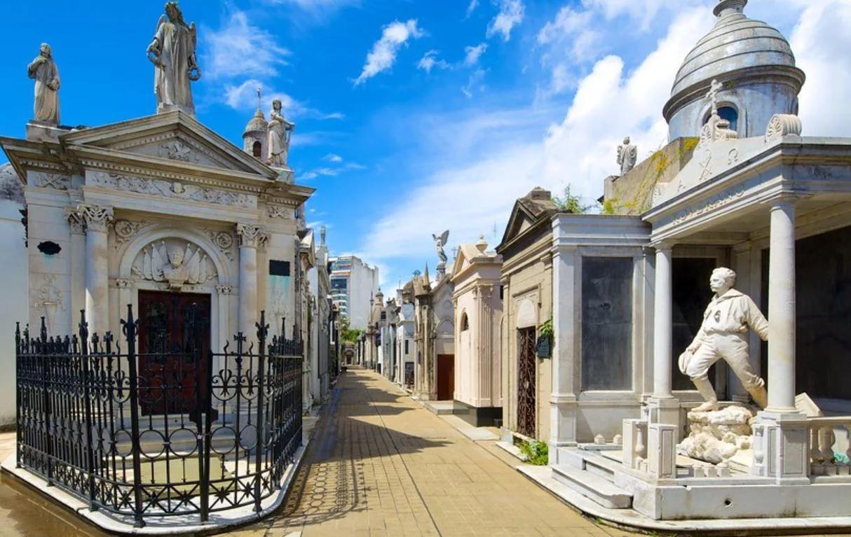 Buenos Aires Belle Époque: Palaces, Recoleta & Retiro